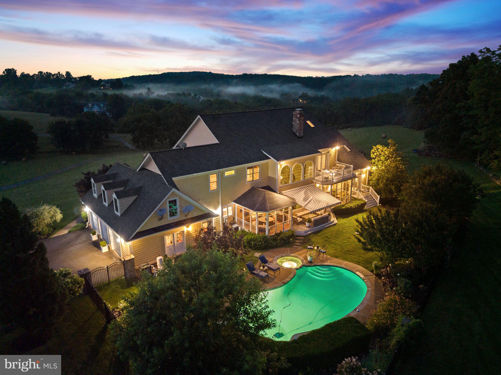 BEACON HILL - Residential