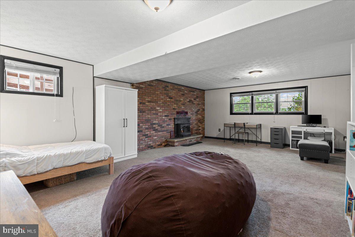 BRADDOCK ESTATES - Residential
