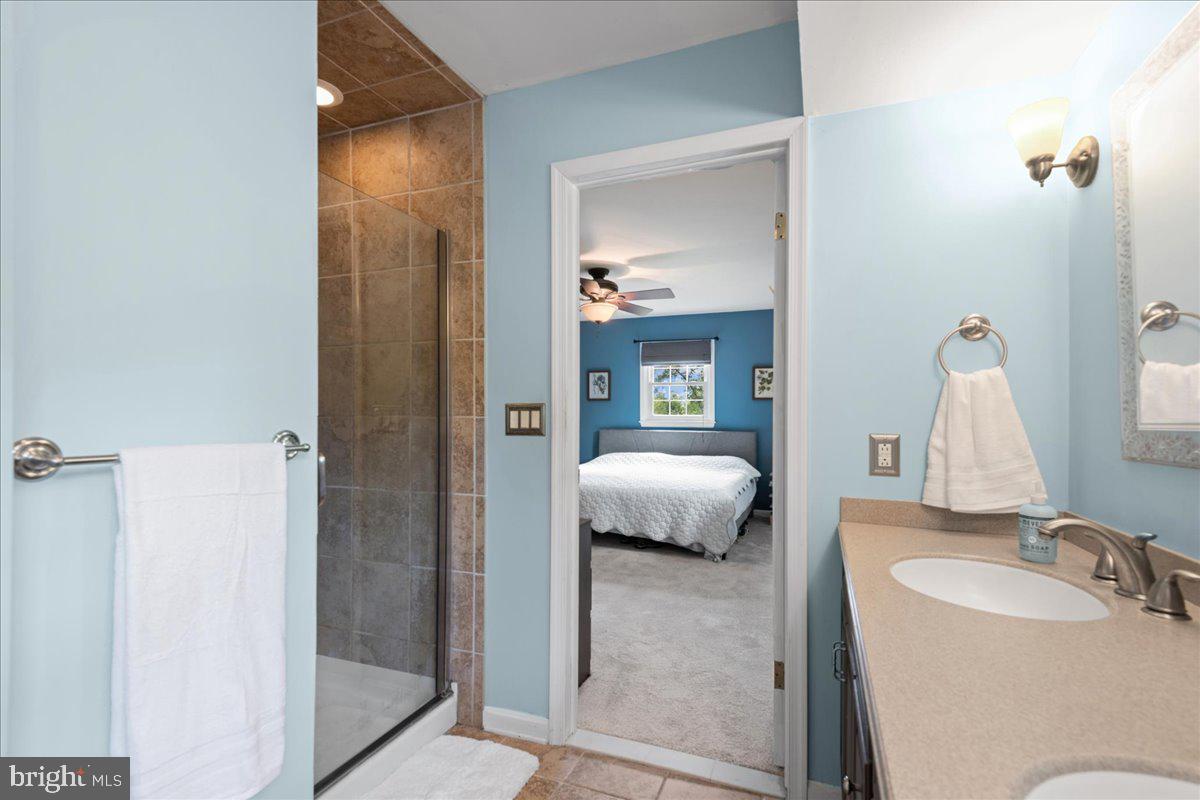BRADDOCK ESTATES - Residential