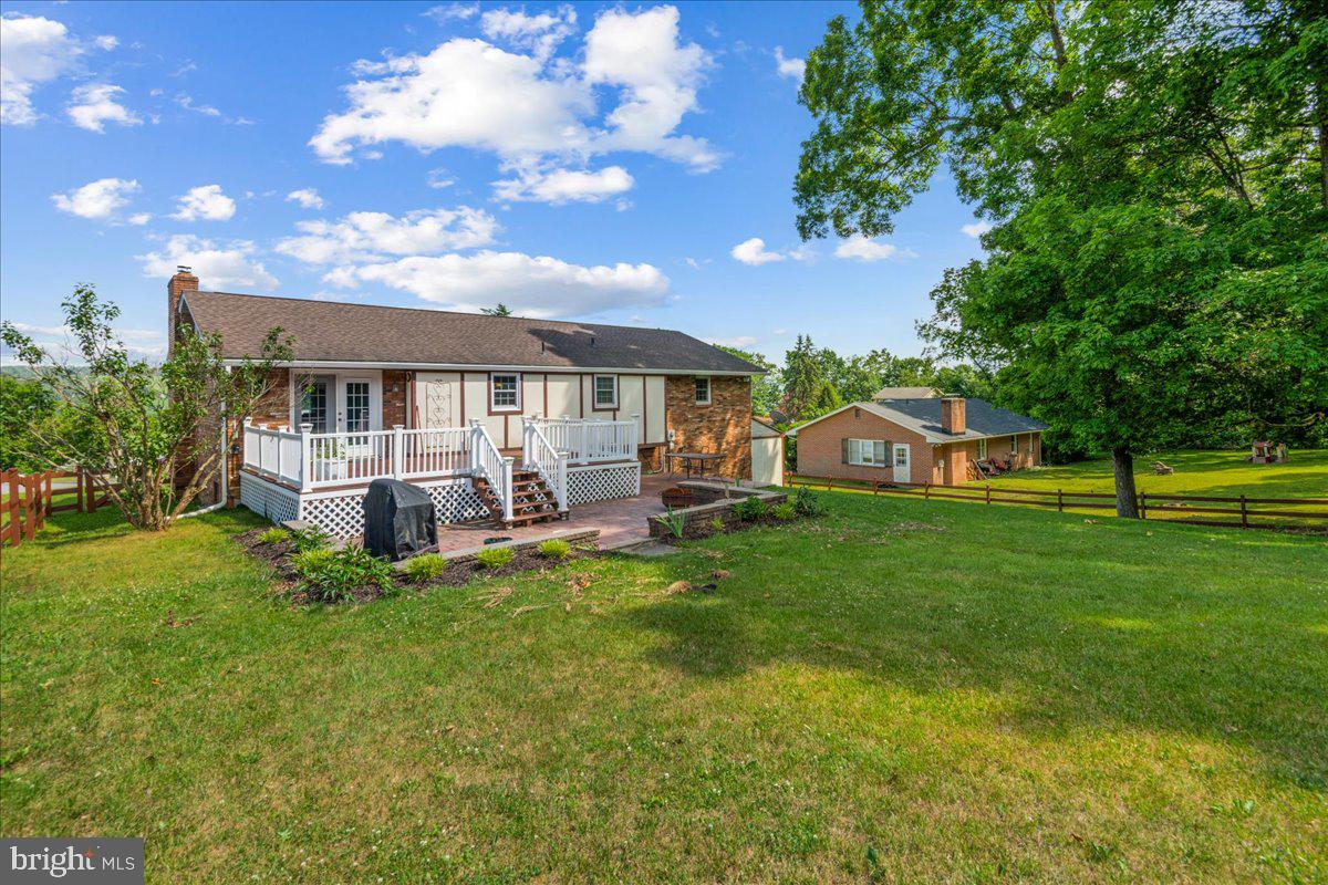 BRADDOCK ESTATES - Residential