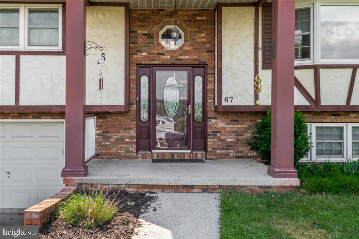 BRADDOCK ESTATES - Residential