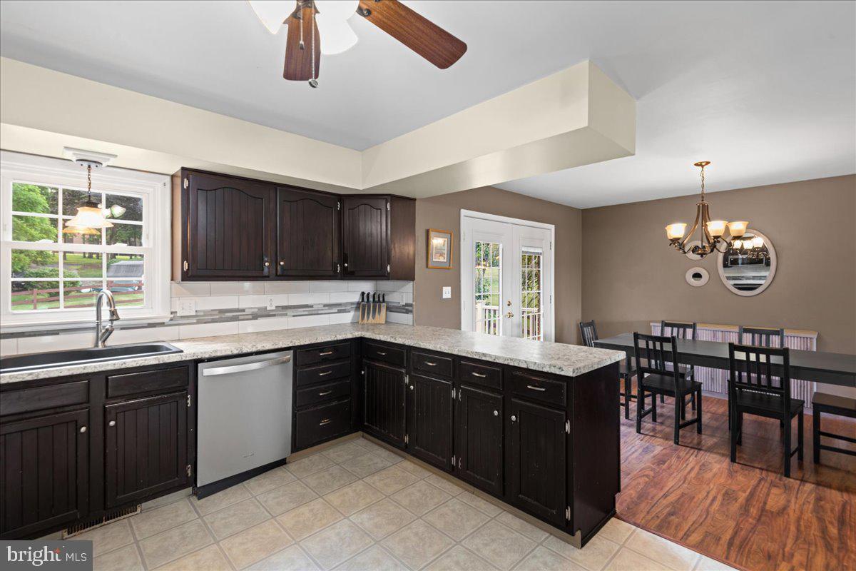 BRADDOCK ESTATES - Residential