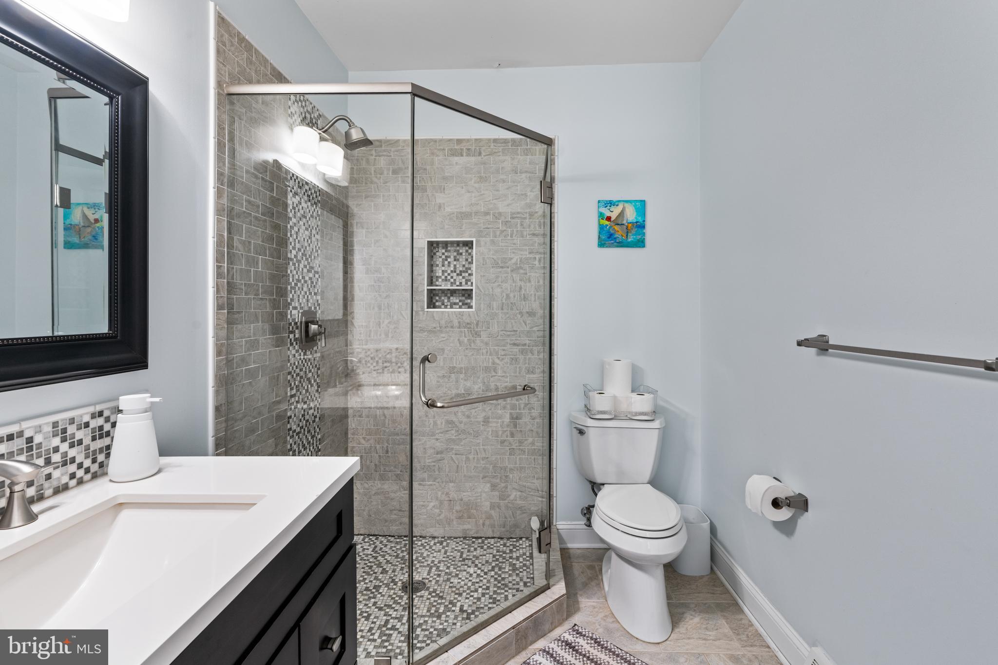 WOODLYN CROSSING - Residential