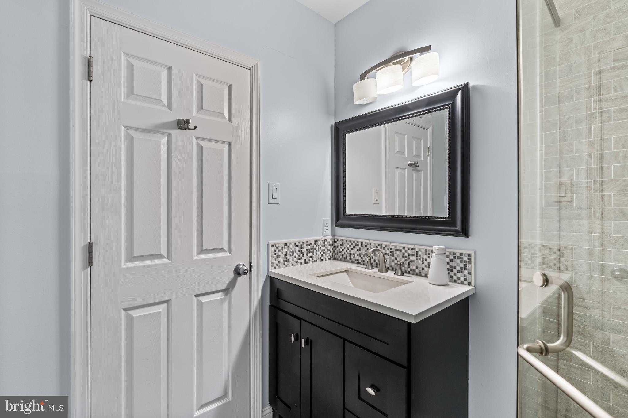 WOODLYN CROSSING - Residential