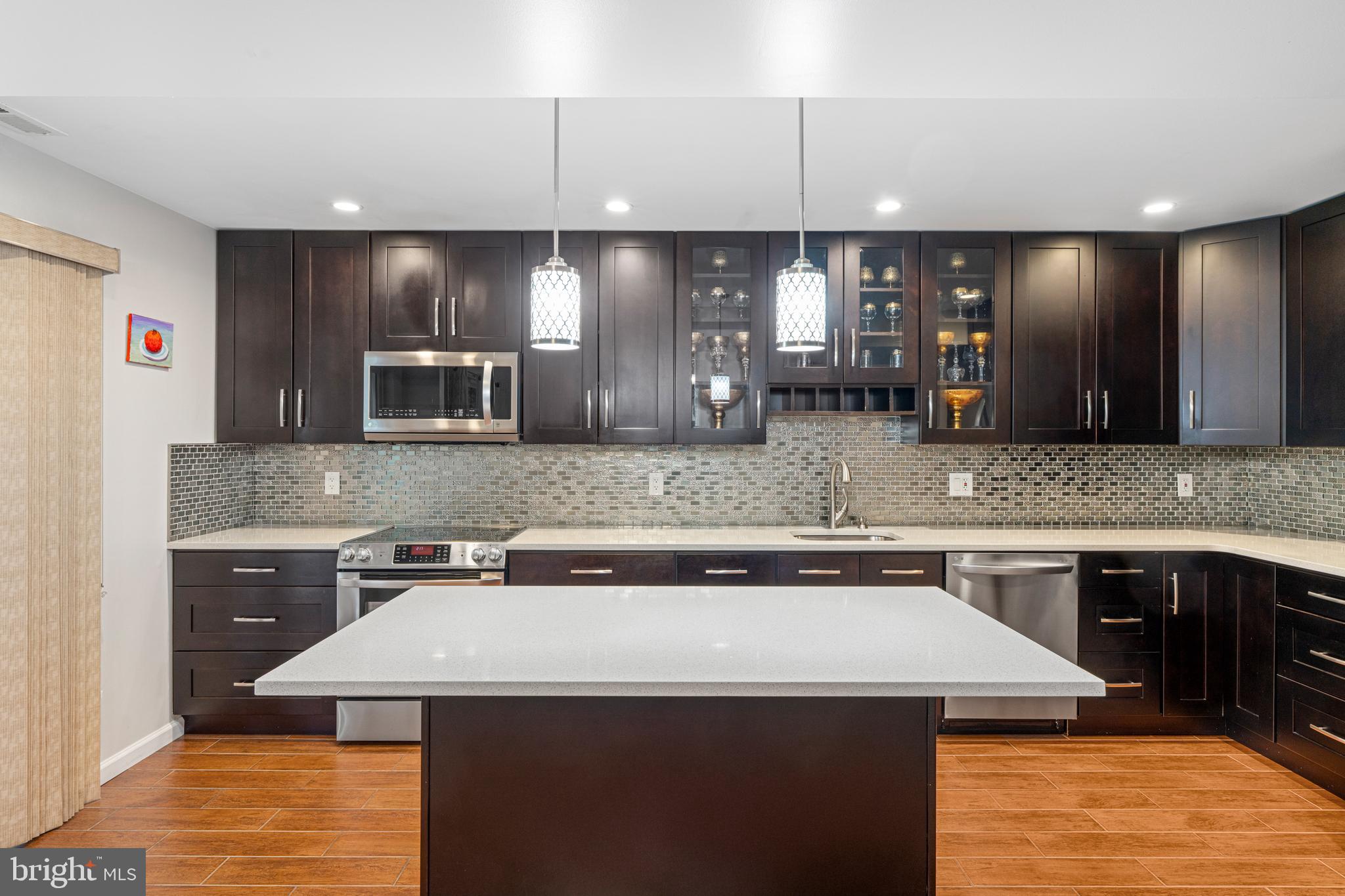 WOODLYN CROSSING - Residential