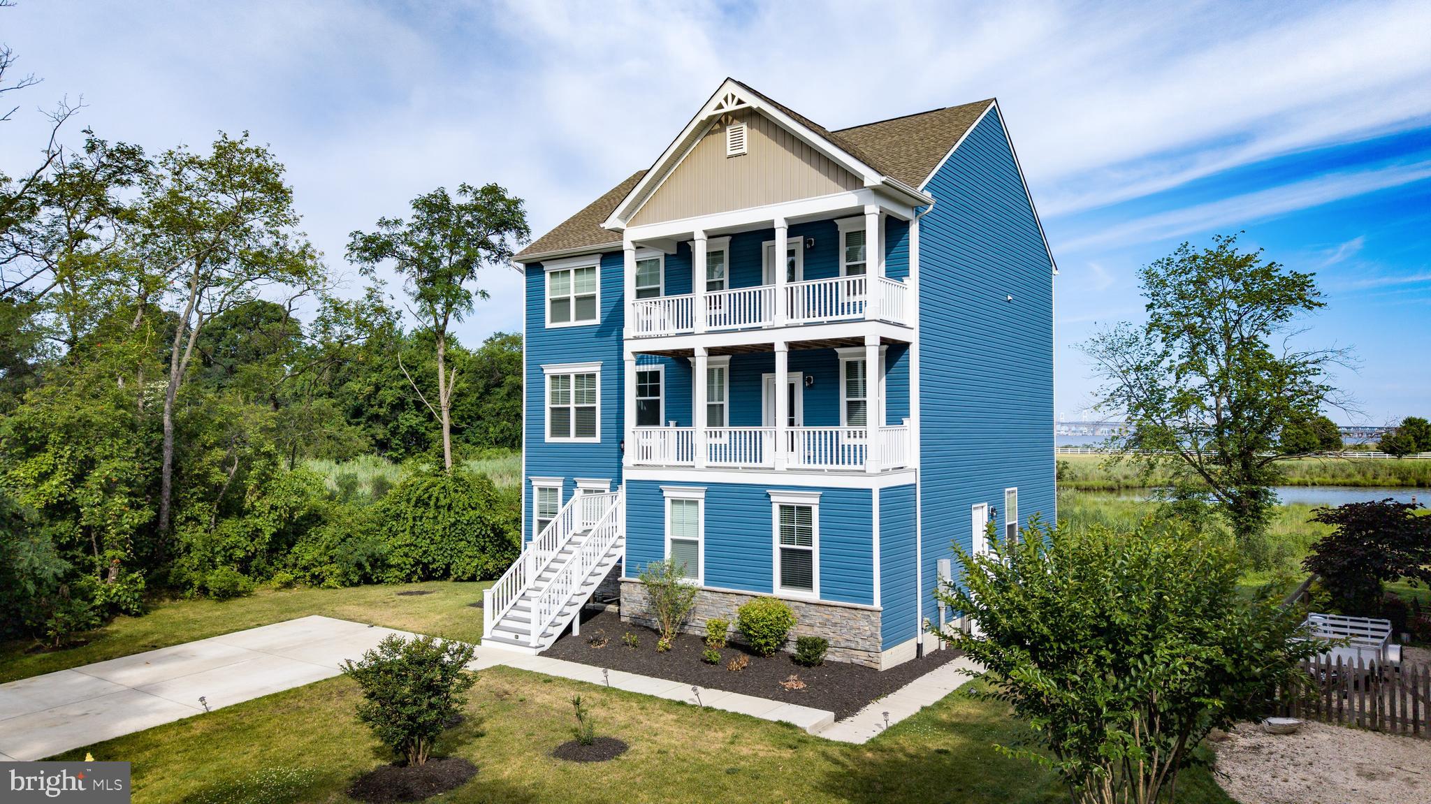 BAY CITY - Residential