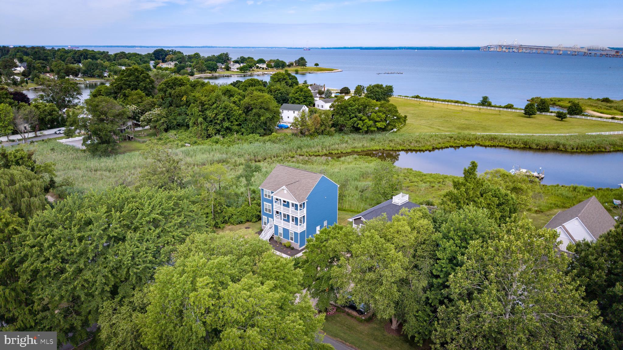 BAY CITY - Residential