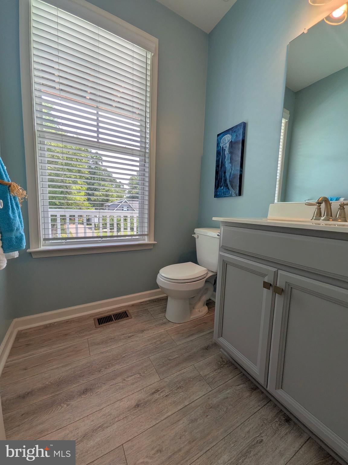 BAY CITY - Residential