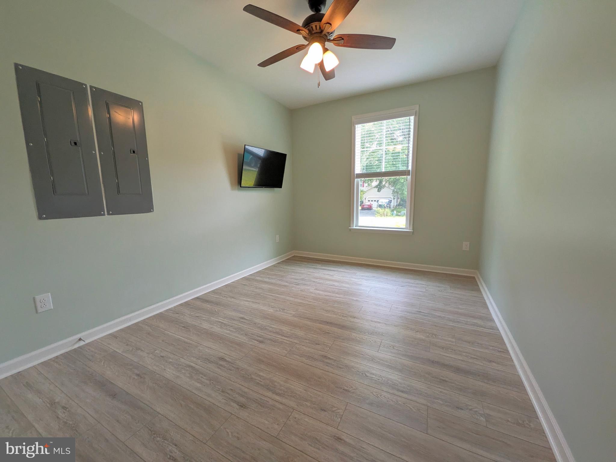BAY CITY - Residential