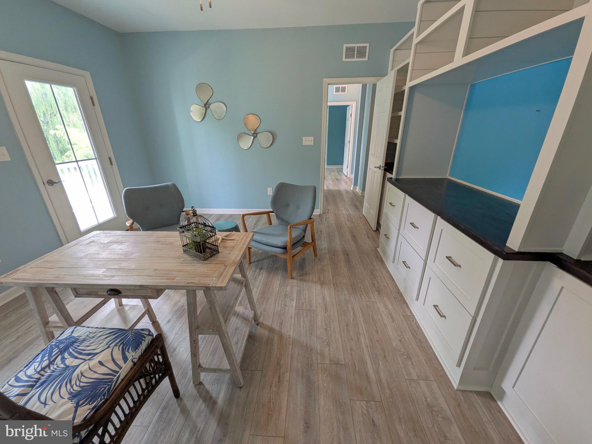 BAY CITY - Residential