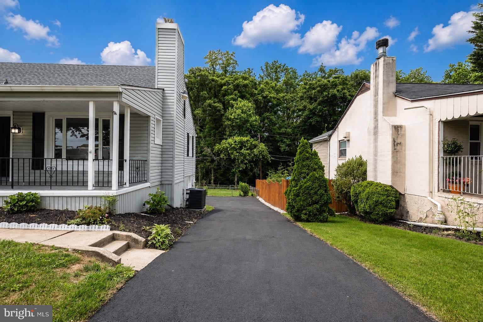 OVERLEA HILLS - Residential