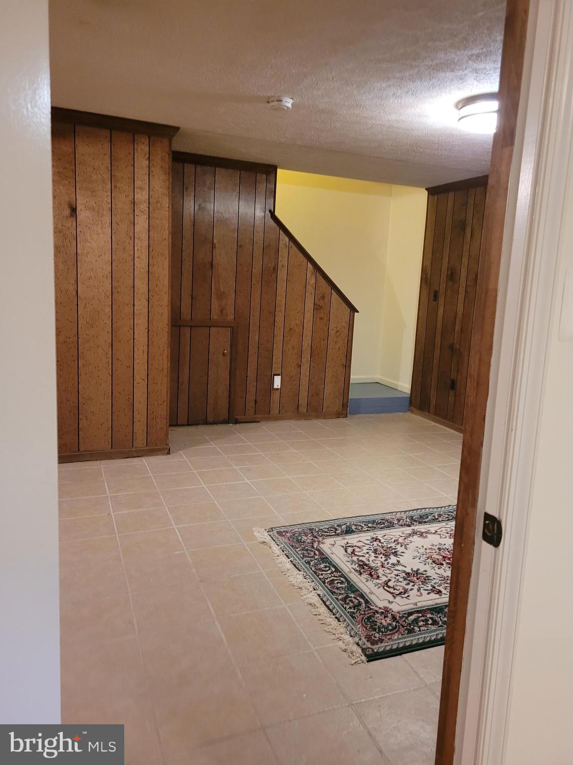 STRATTON COMMONS - Residential Lease