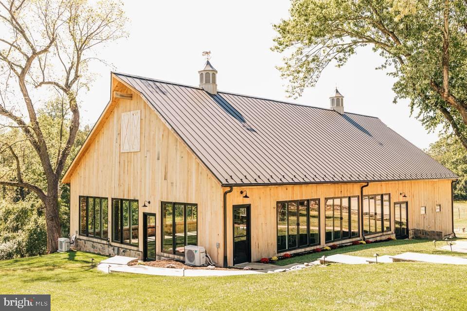 HARTLAND - Residential