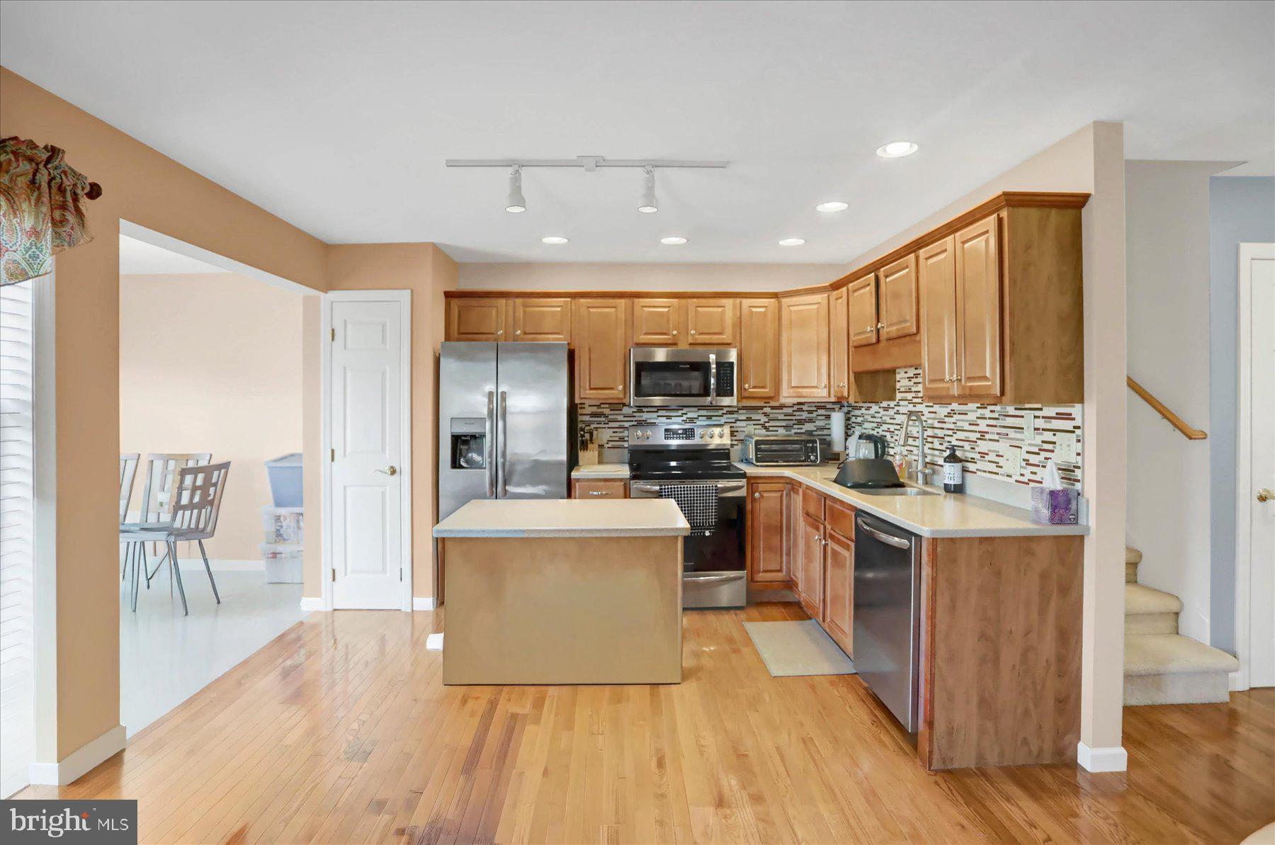 INDEPENDENCE PLACE - Residential
