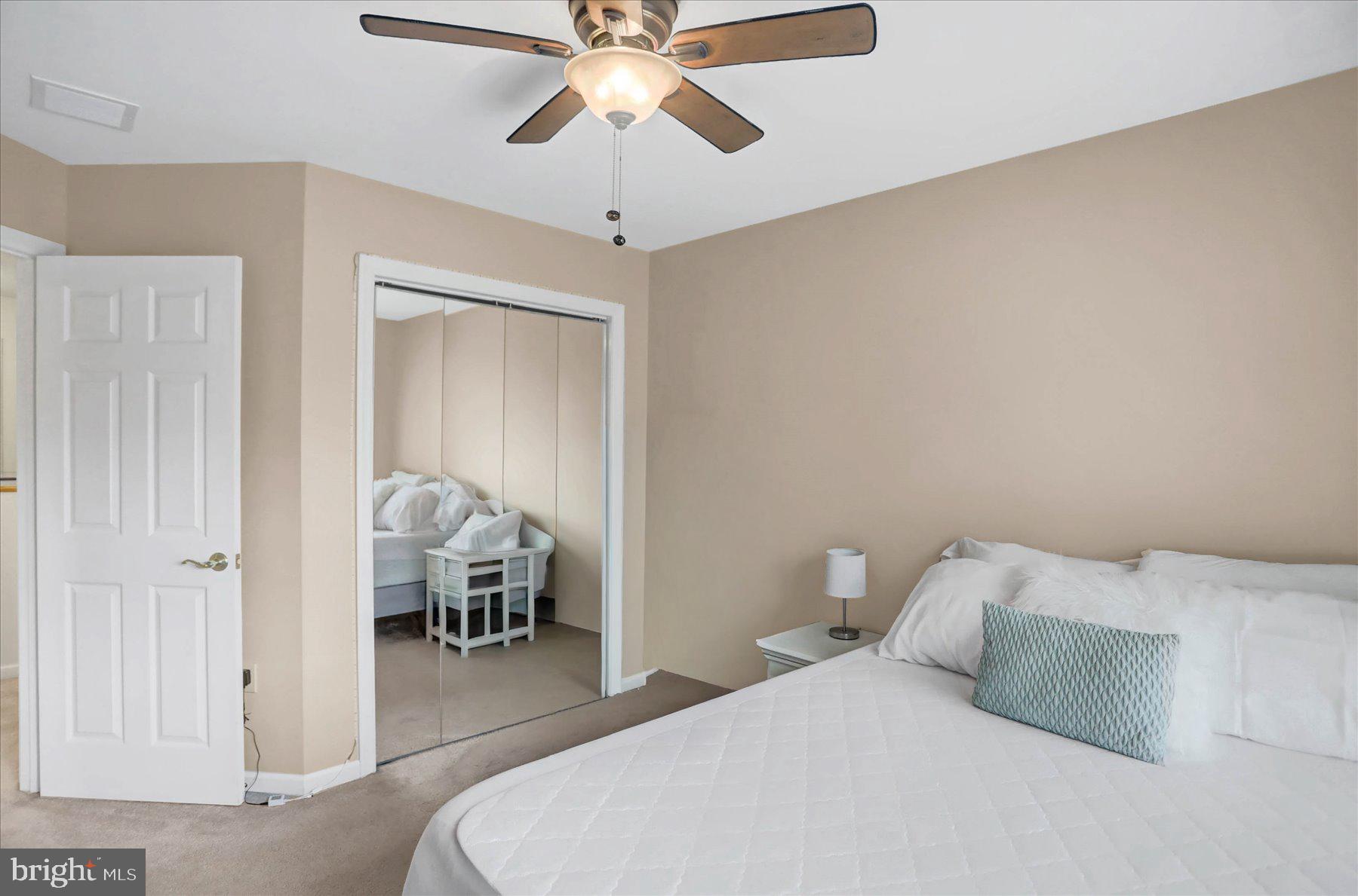 INDEPENDENCE PLACE - Residential