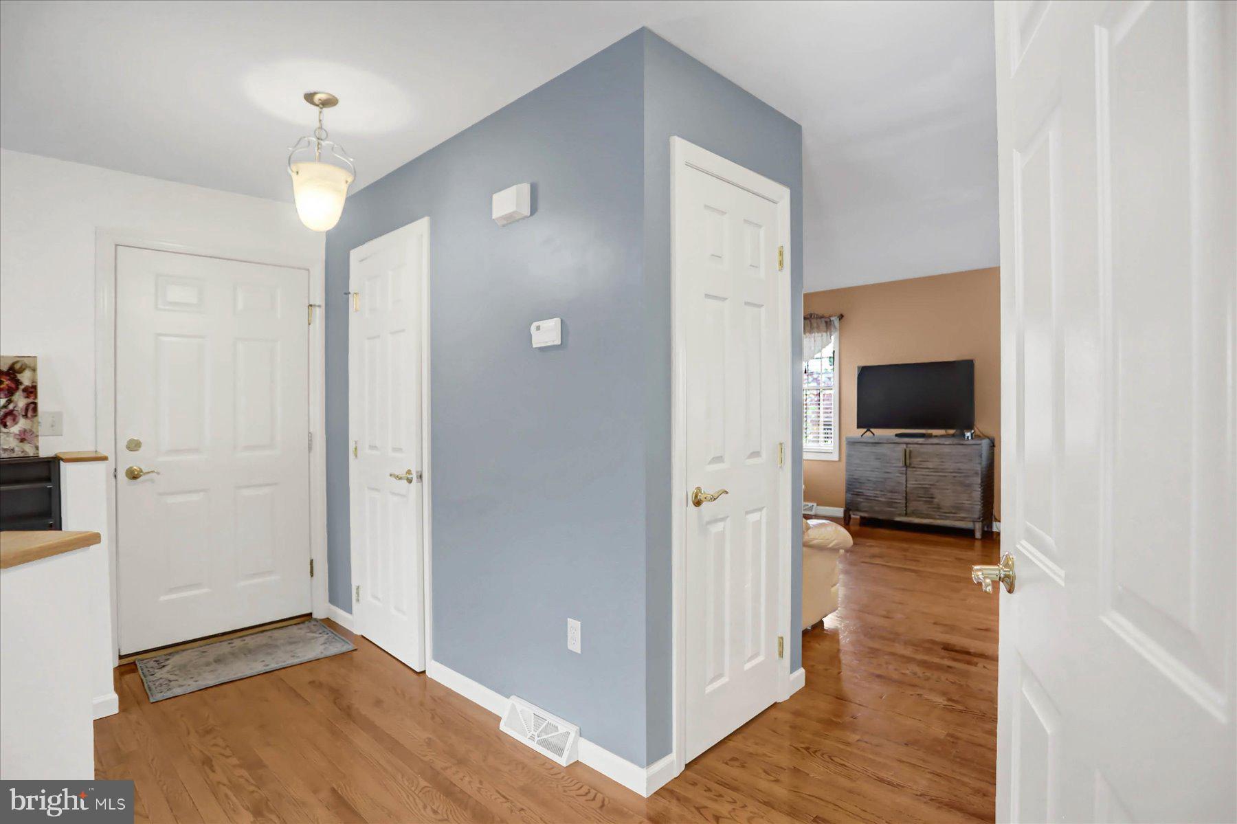 INDEPENDENCE PLACE - Residential