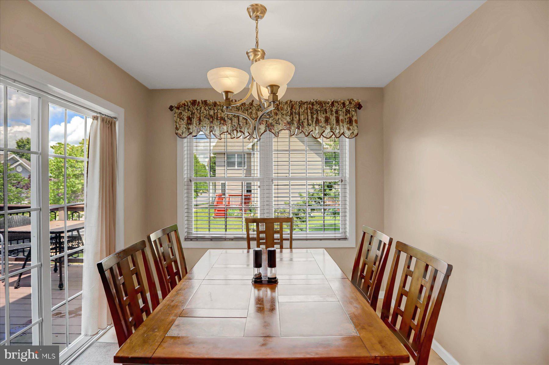 INDEPENDENCE PLACE - Residential
