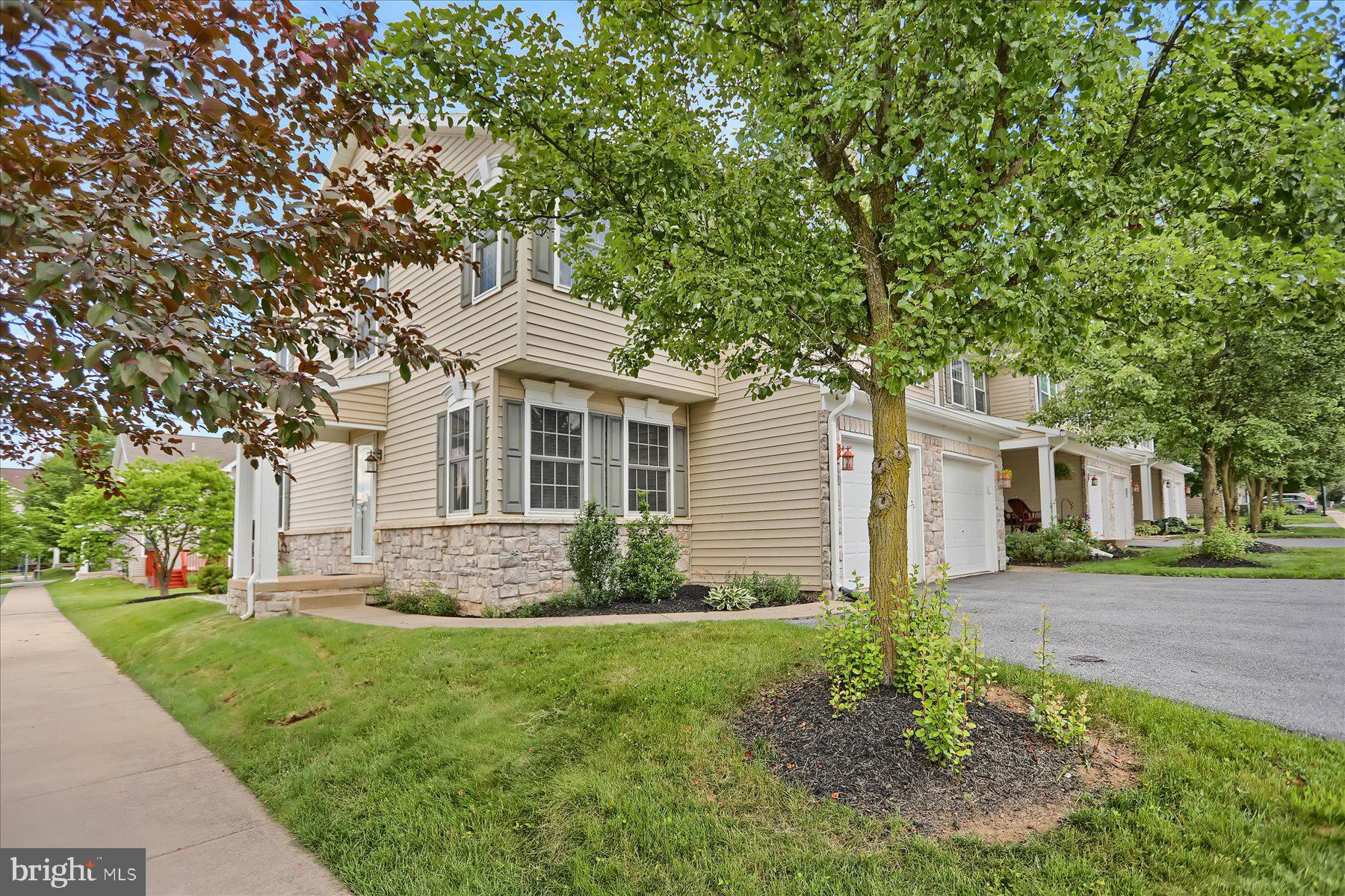 INDEPENDENCE PLACE - Residential