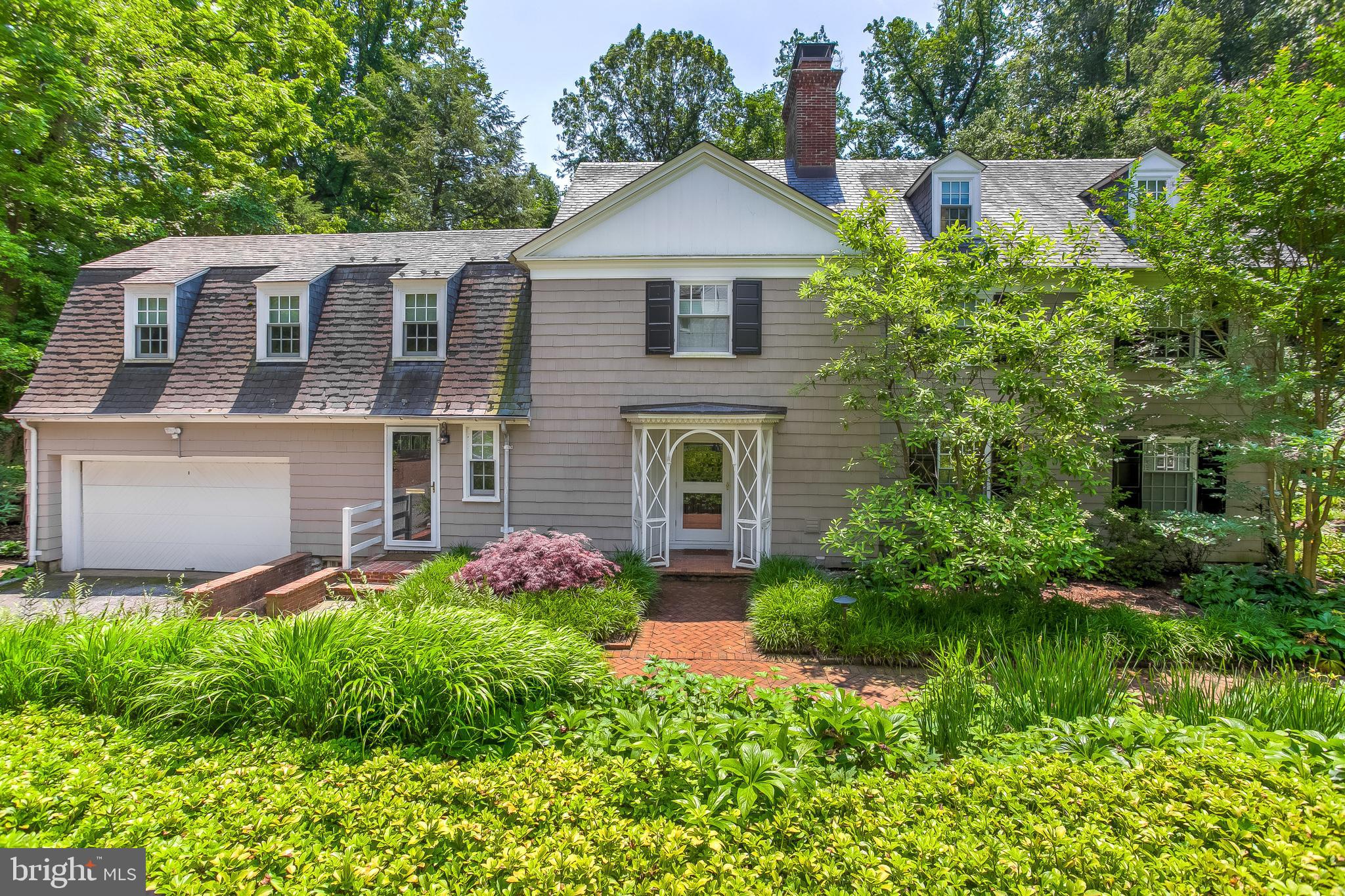 POPLAR HILL - Residential
