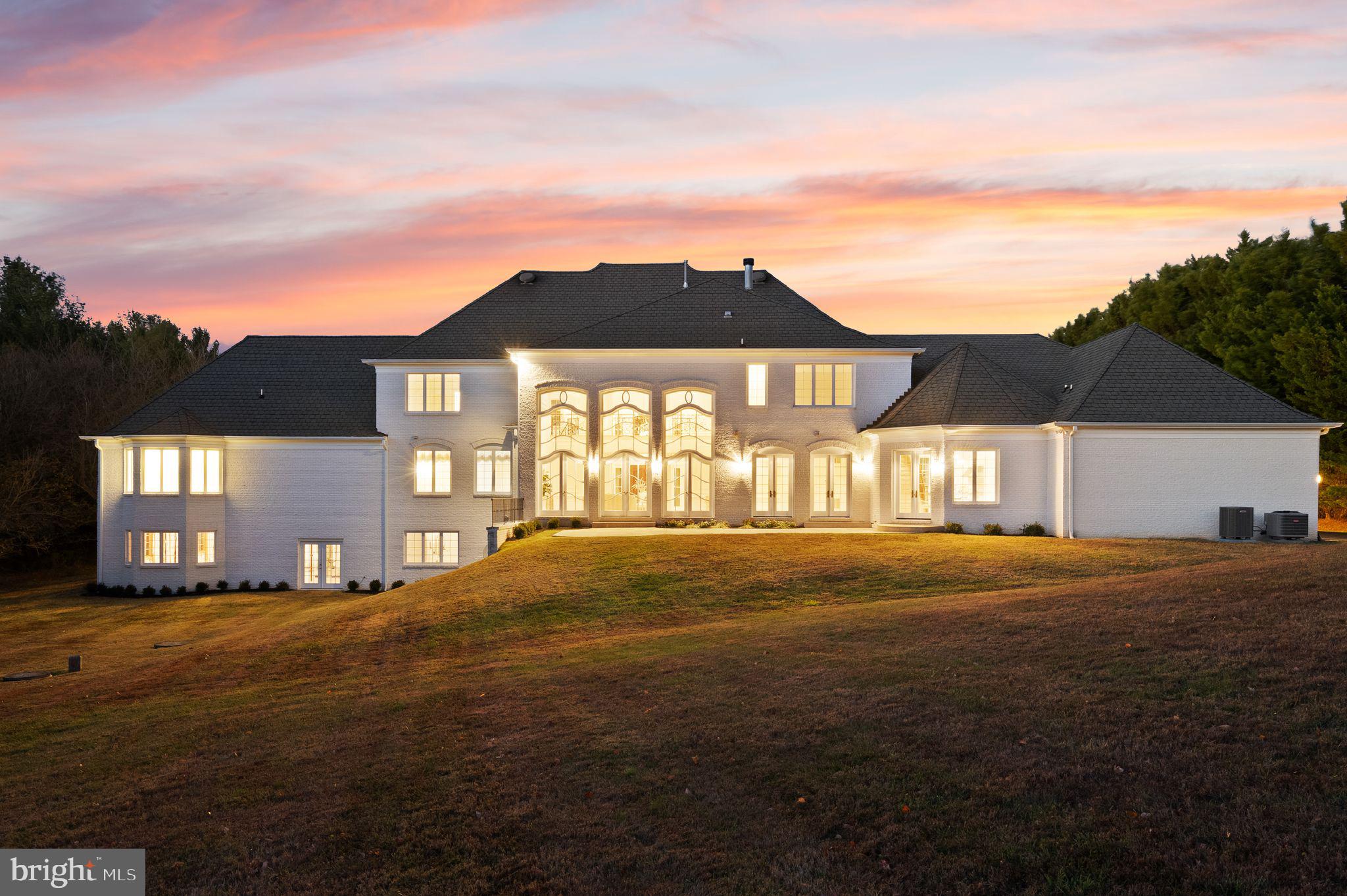 MERRY GO ROUND FARM - Residential
