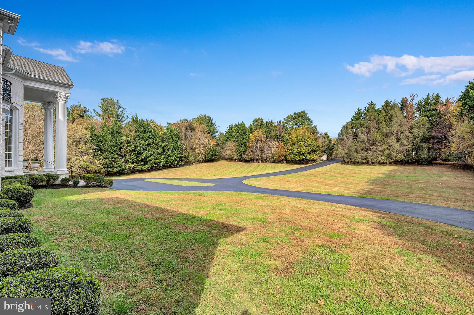 MERRY GO ROUND FARM - Residential