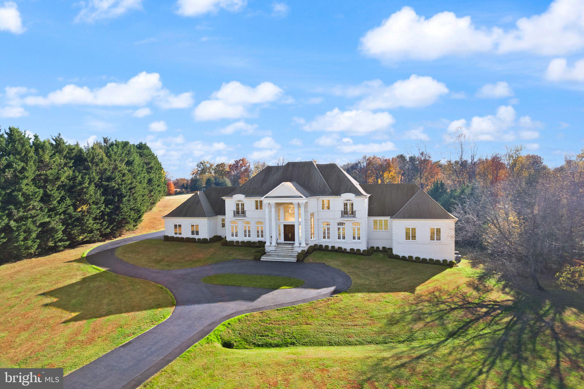 MERRY GO ROUND FARM - Residential