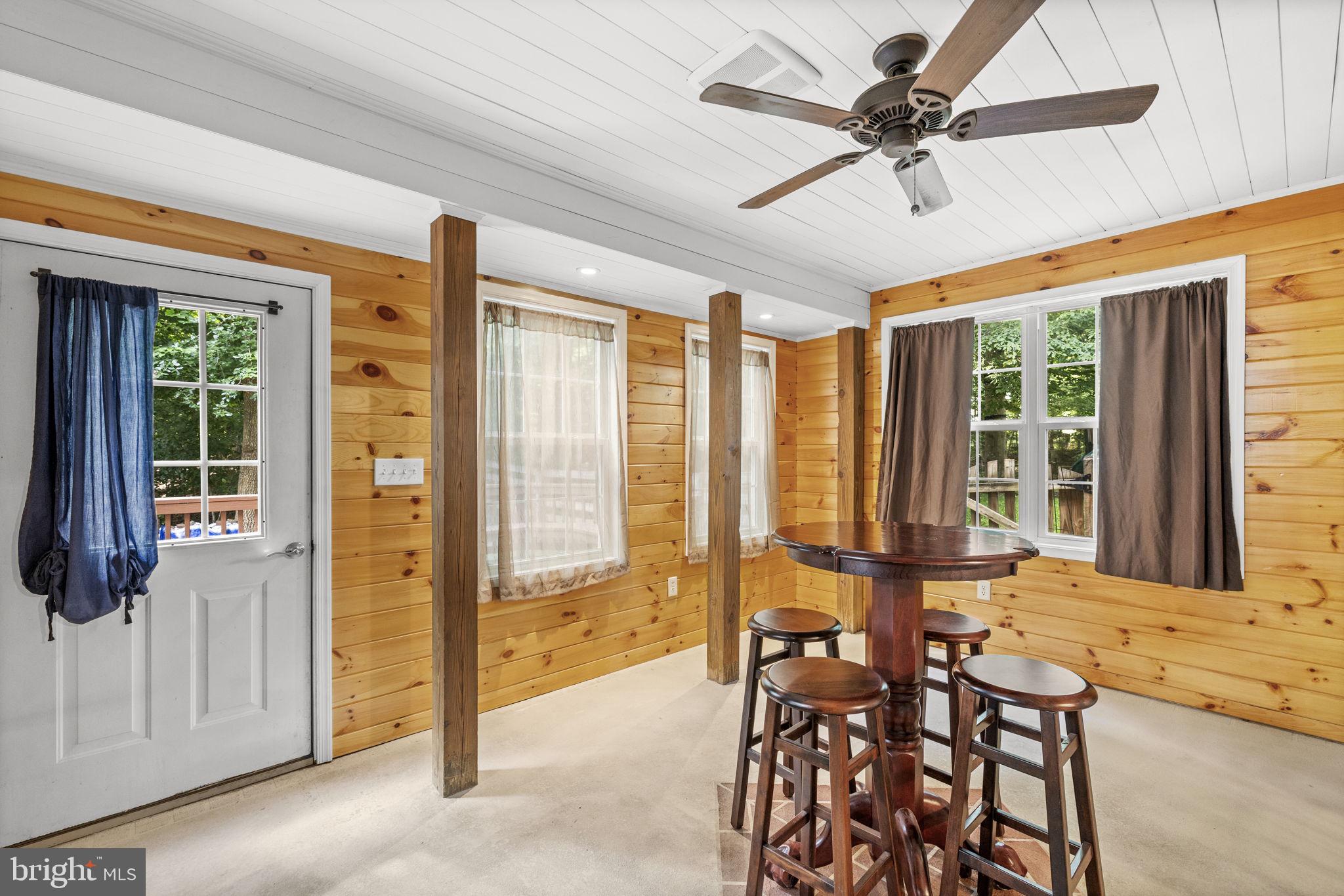 SUMMERS LANDING - Residential