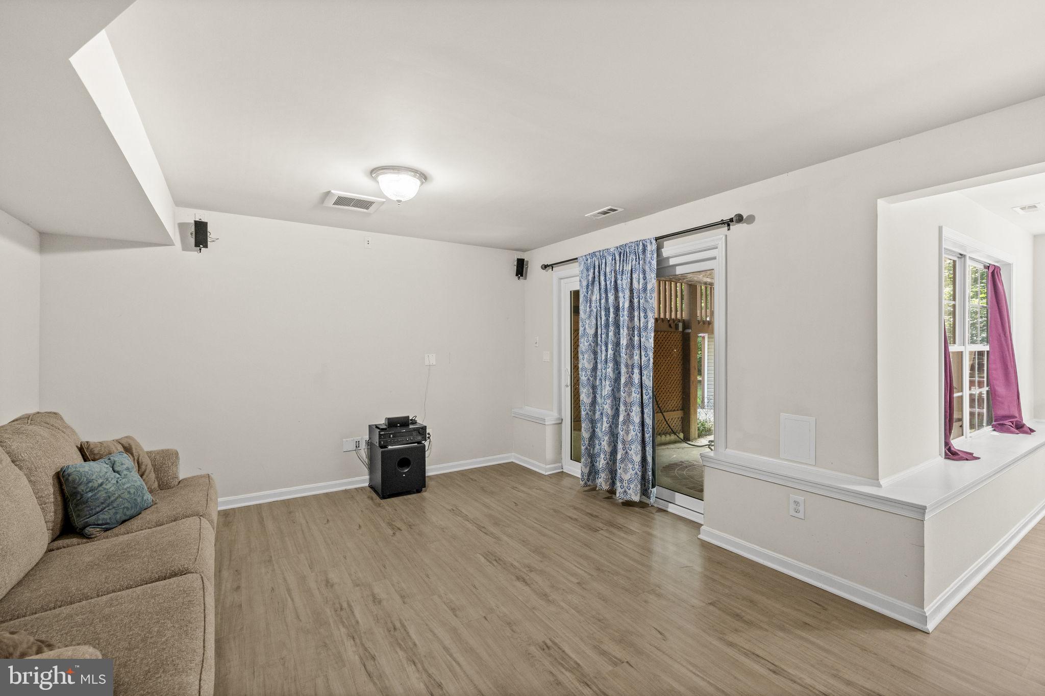 SUMMERS LANDING - Residential