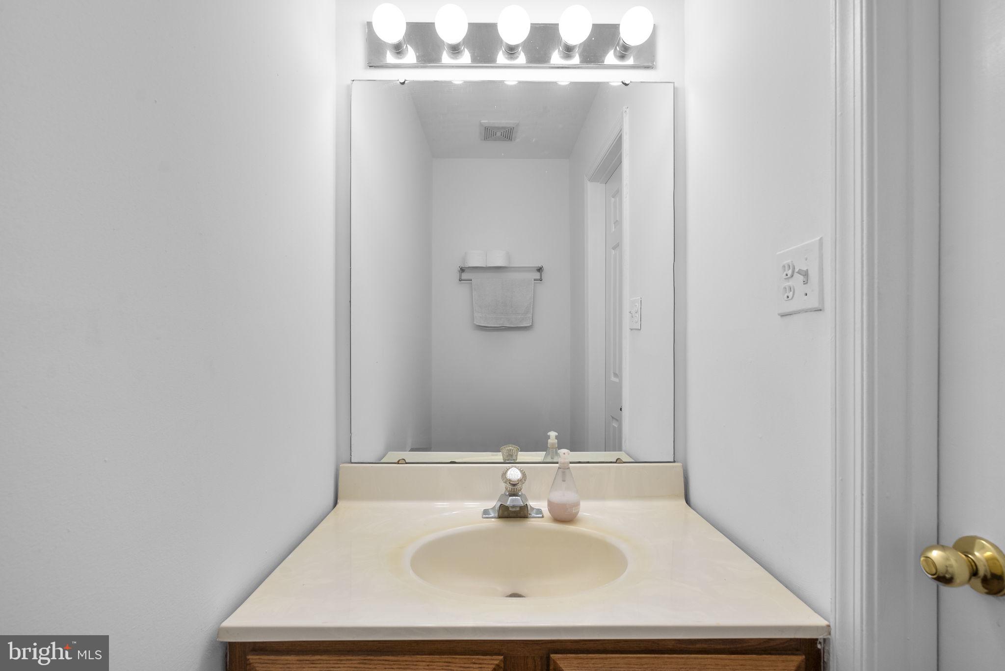 CHESTNUT HEIGHTS - Residential