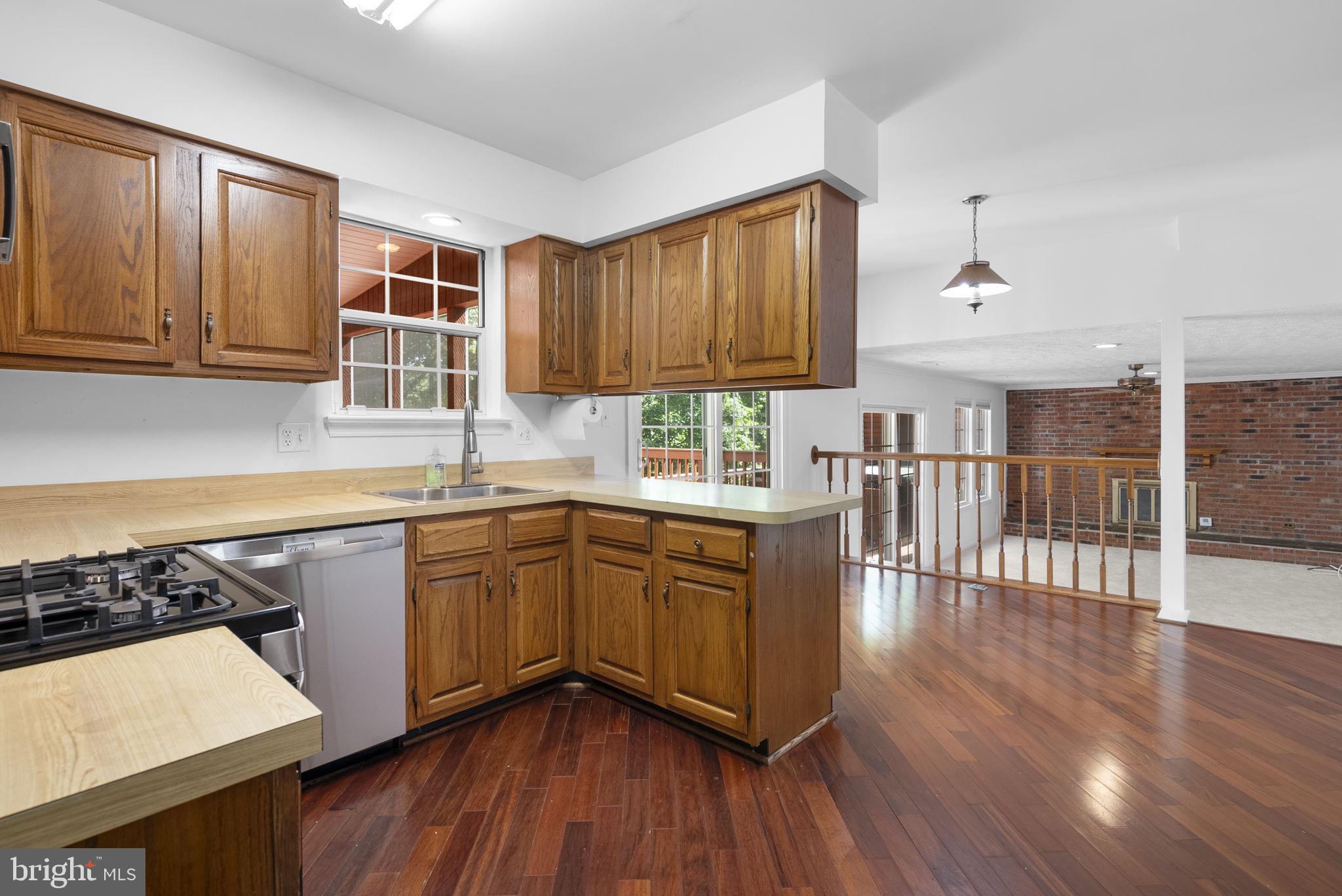 CHESTNUT HEIGHTS - Residential