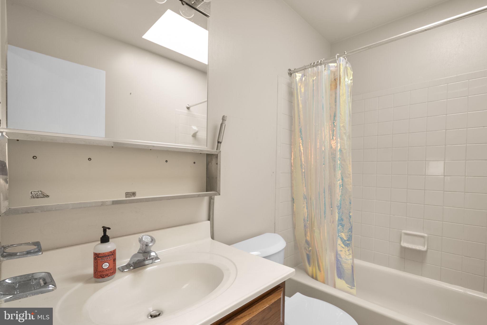 CHESTNUT HEIGHTS - Residential