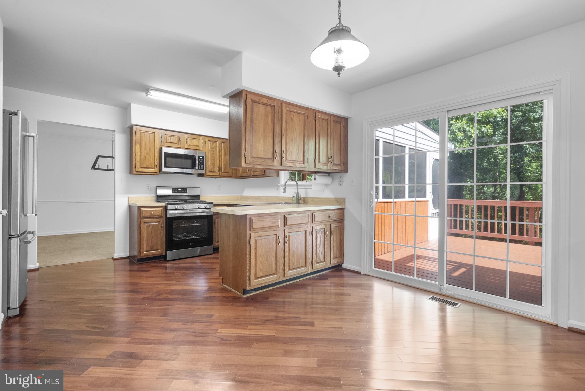 CHESTNUT HEIGHTS - Residential