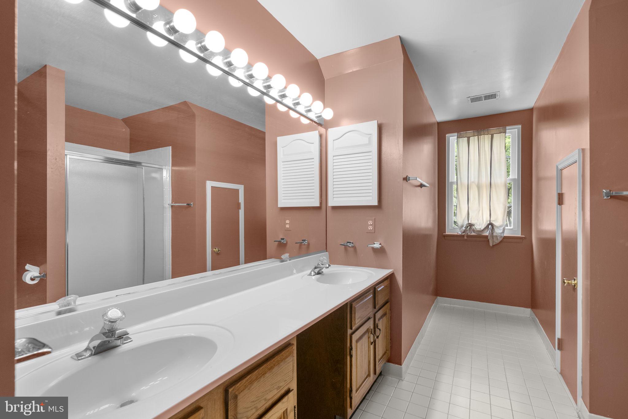 CHESTNUT HEIGHTS - Residential