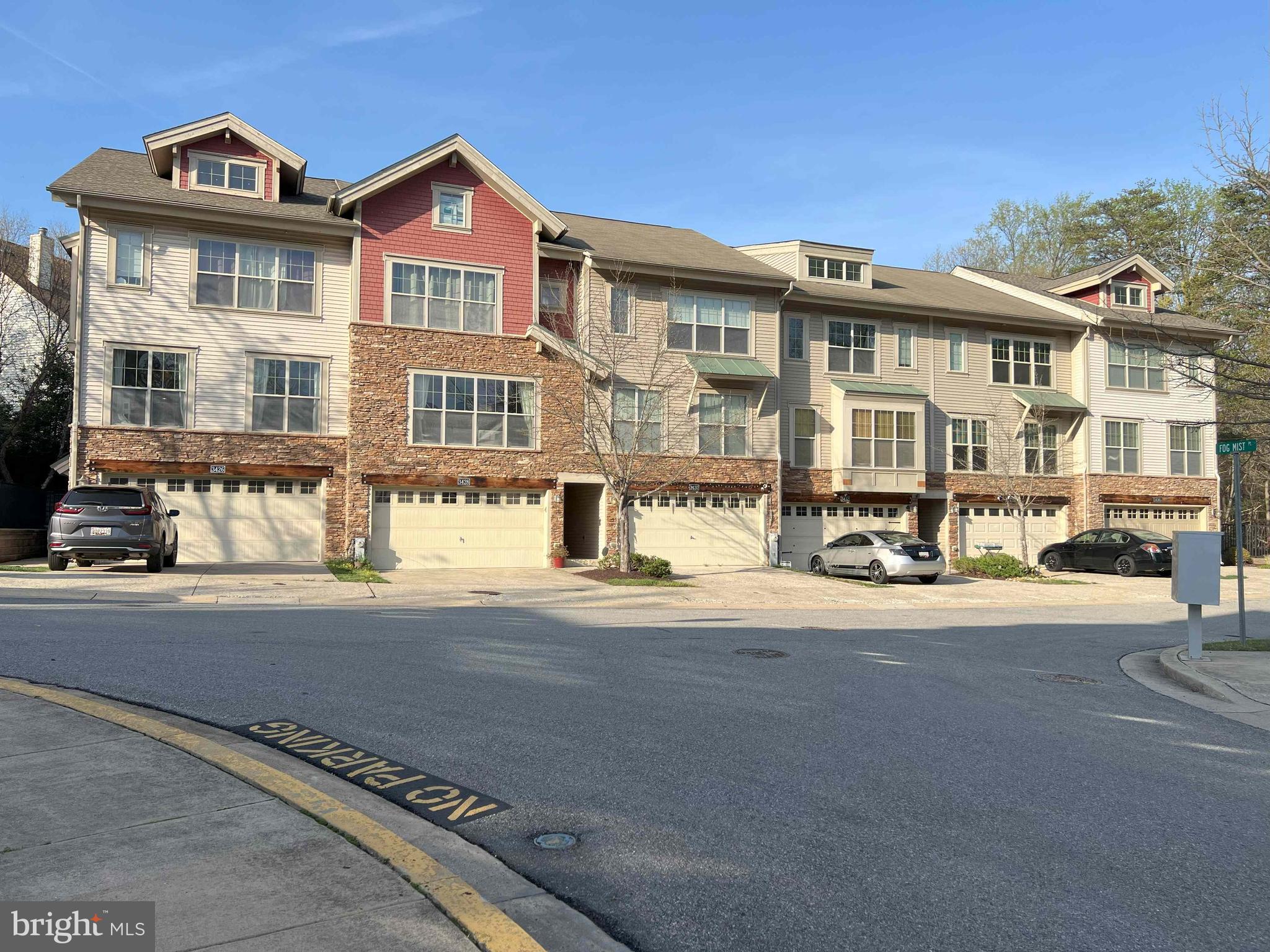 TOWNS OF DOGWOOD - Residential