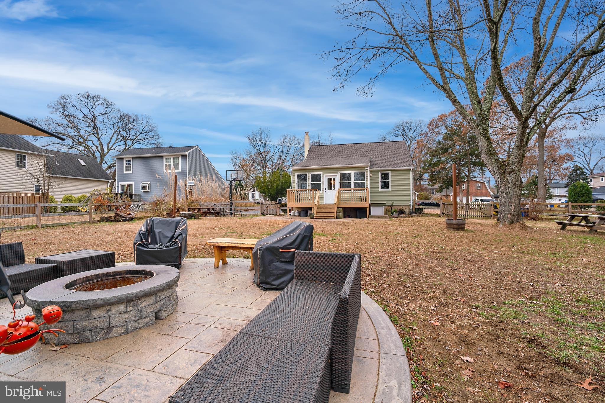 MAGOTHY SHORES - Residential