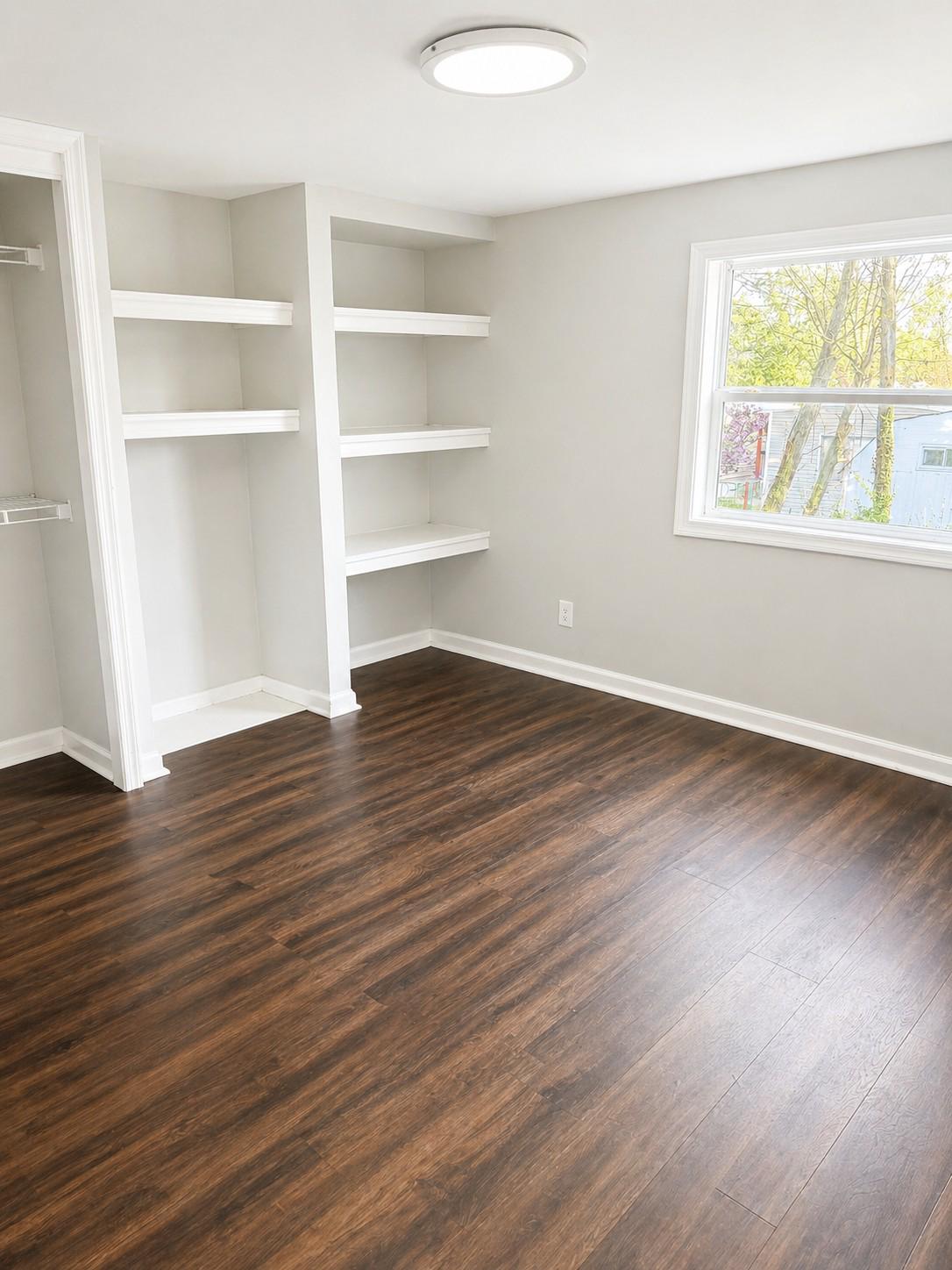DEEP RUN PARK - Residential