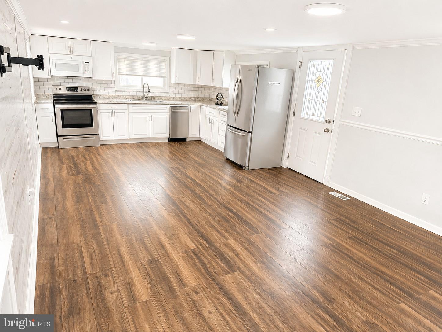 DEEP RUN PARK - Residential