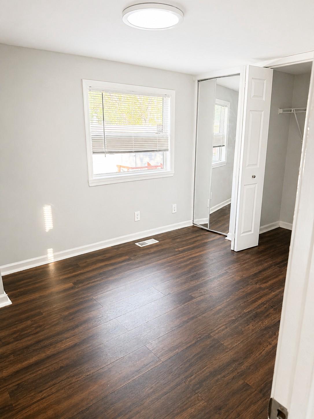 DEEP RUN PARK - Residential