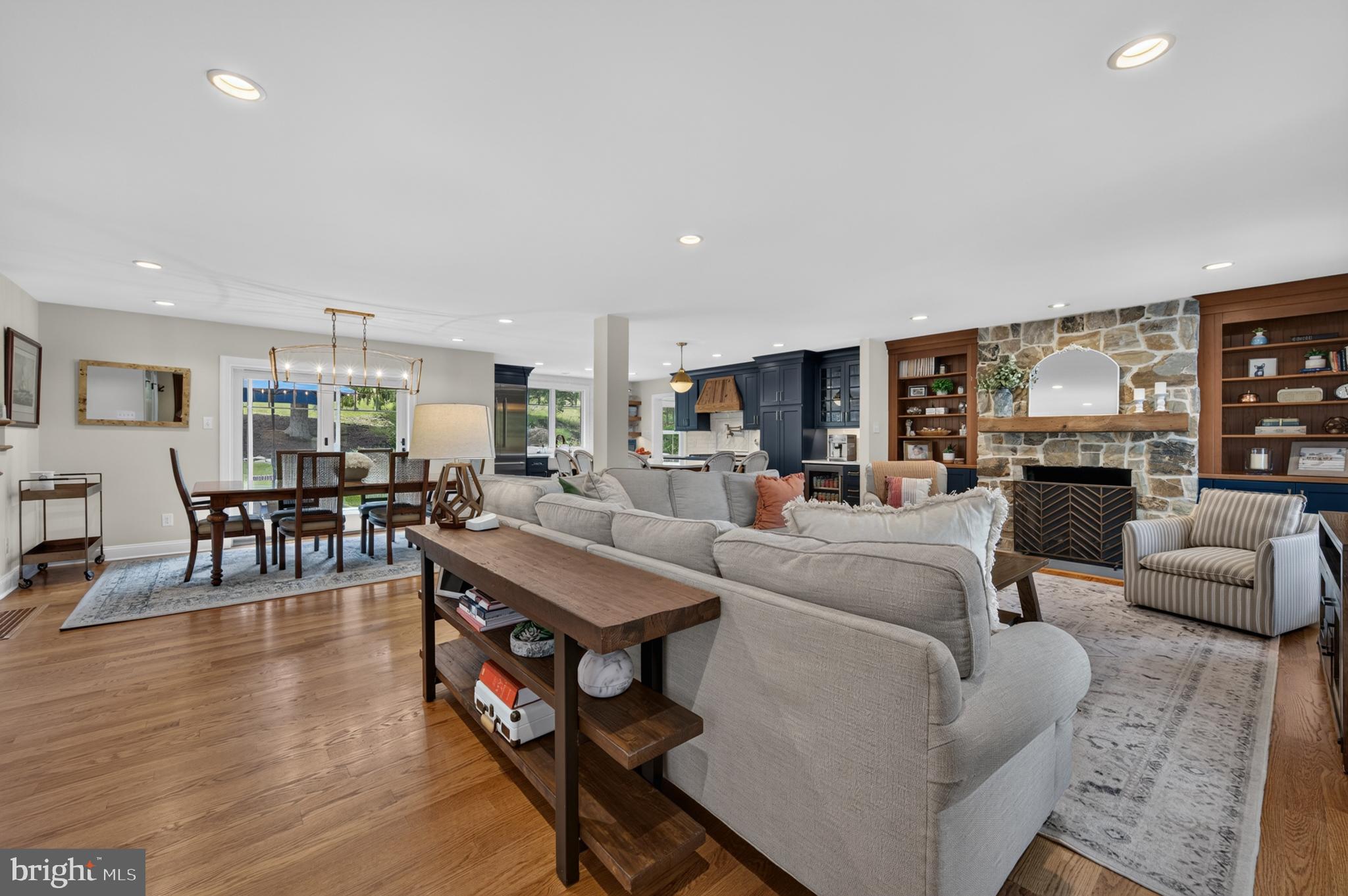 NORTH HILL - Residential