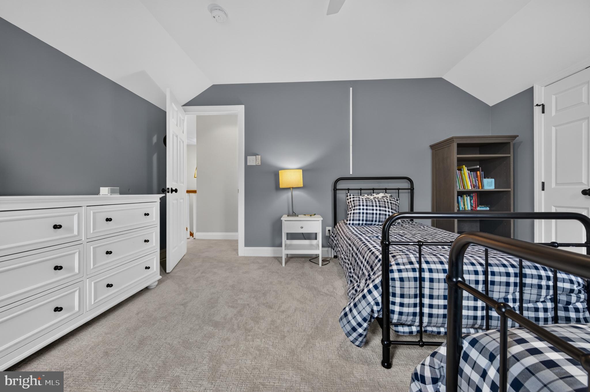 NORTH HILL - Residential