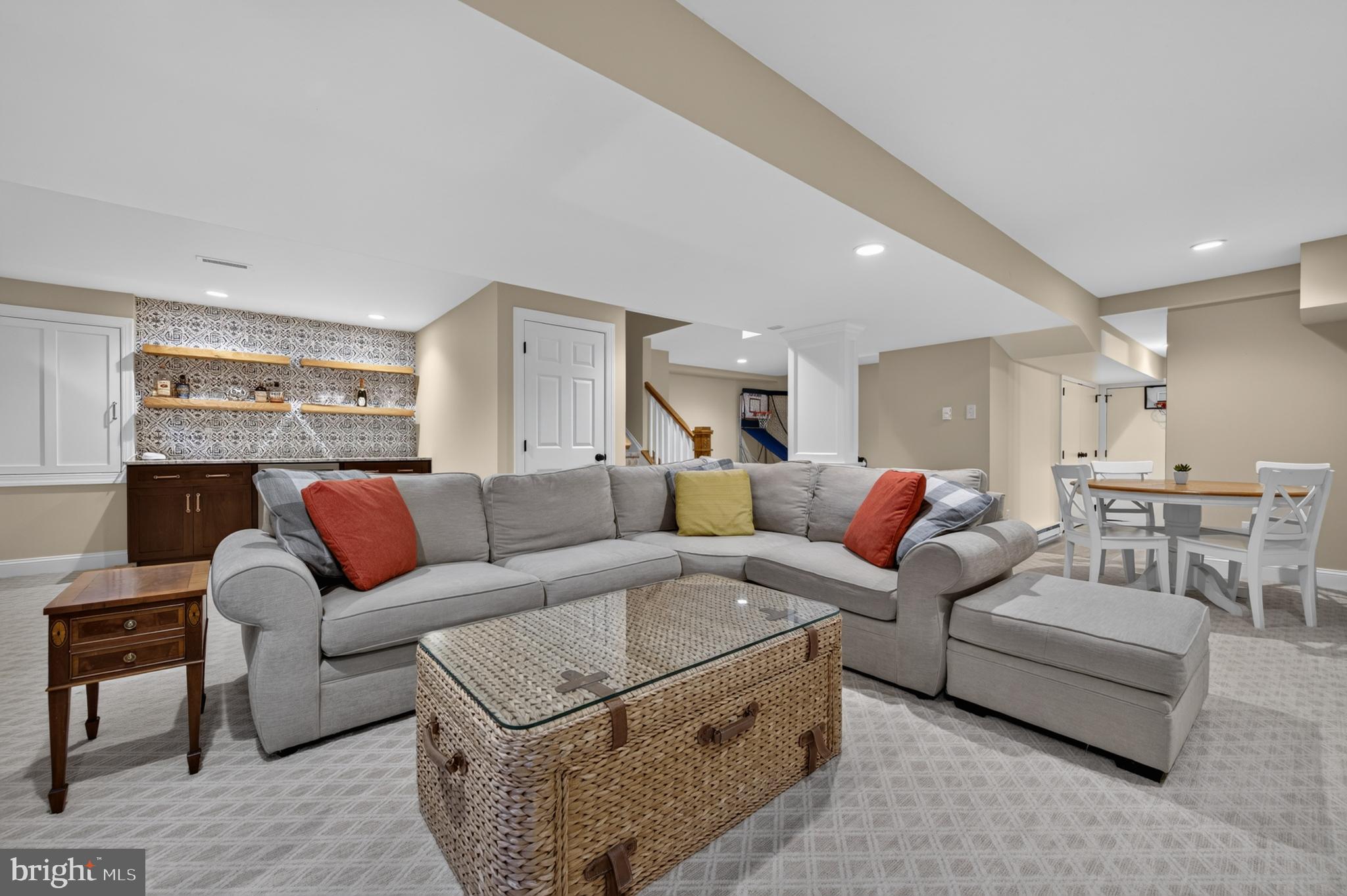 NORTH HILL - Residential