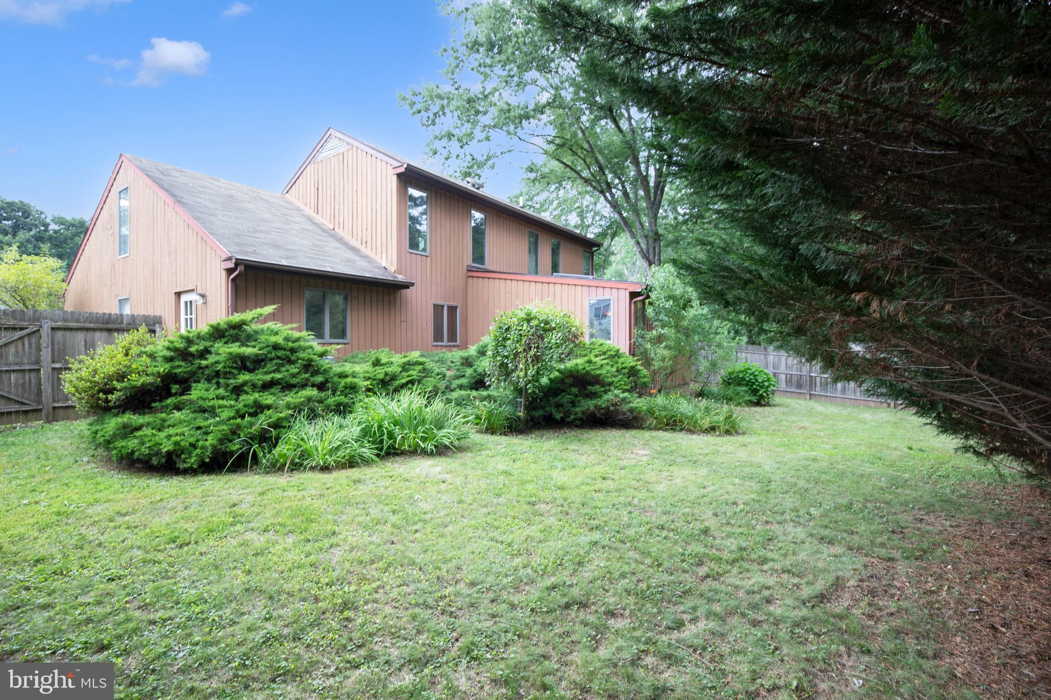 FAIRWOOD - Residential