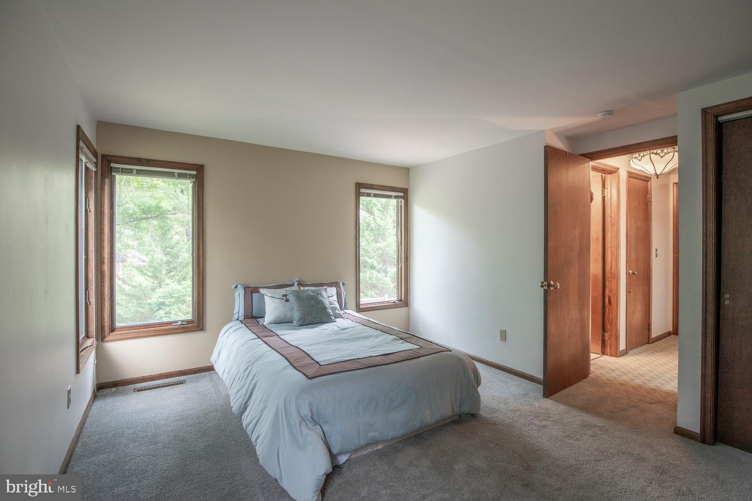 FAIRWOOD - Residential