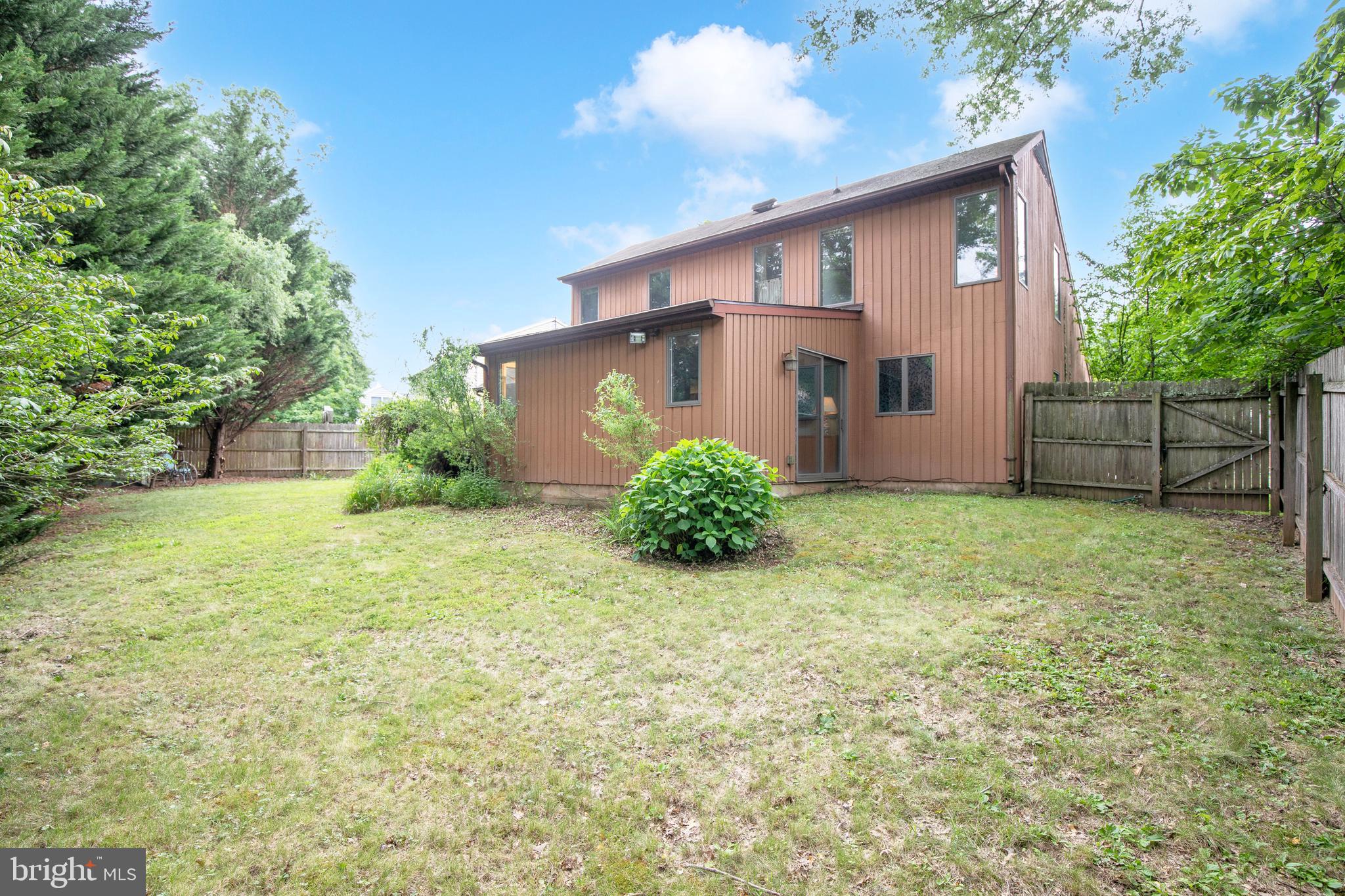FAIRWOOD - Residential