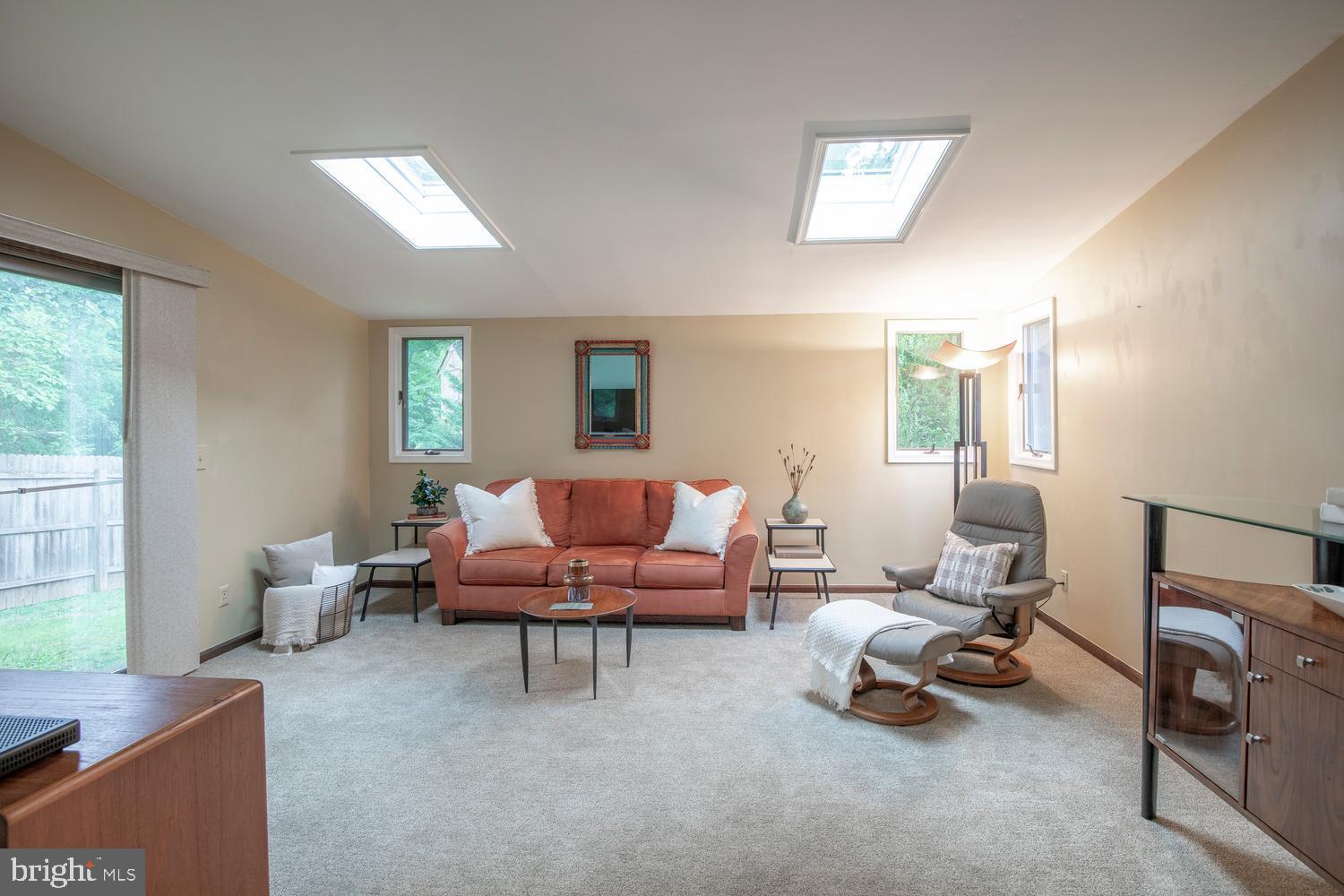 FAIRWOOD - Residential