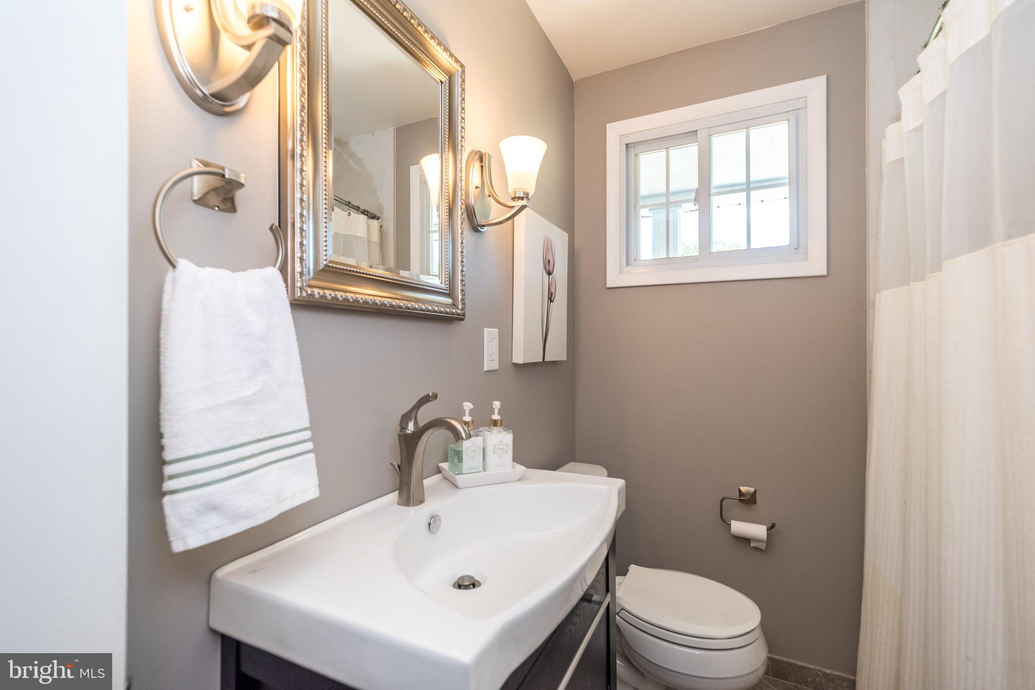 CHURCHVILLE MANOR - Residential