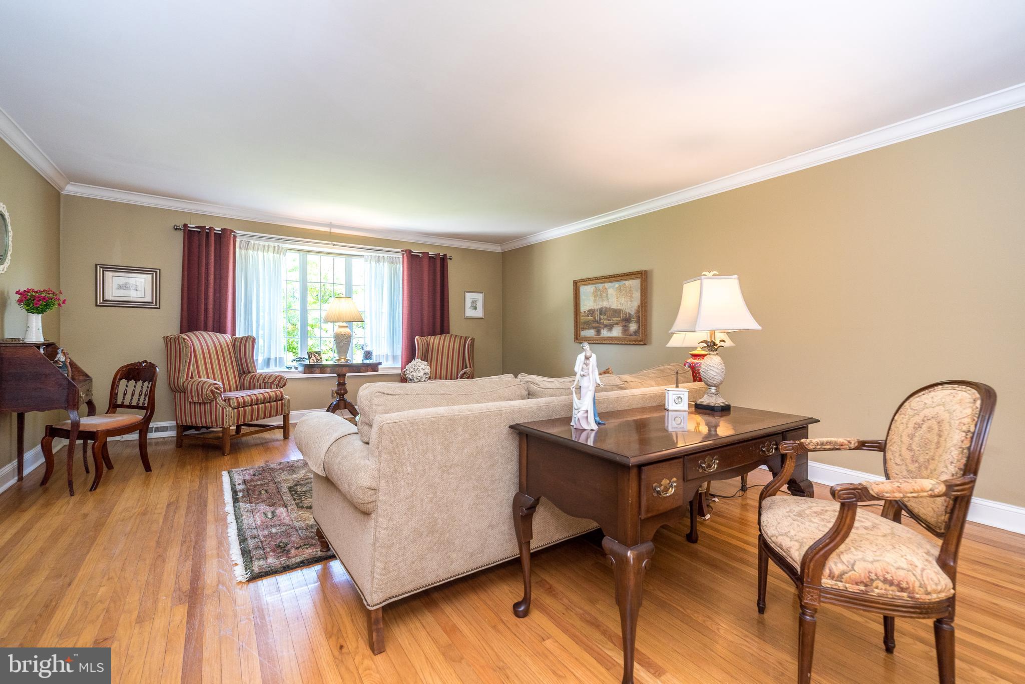 CHURCHVILLE MANOR - Residential