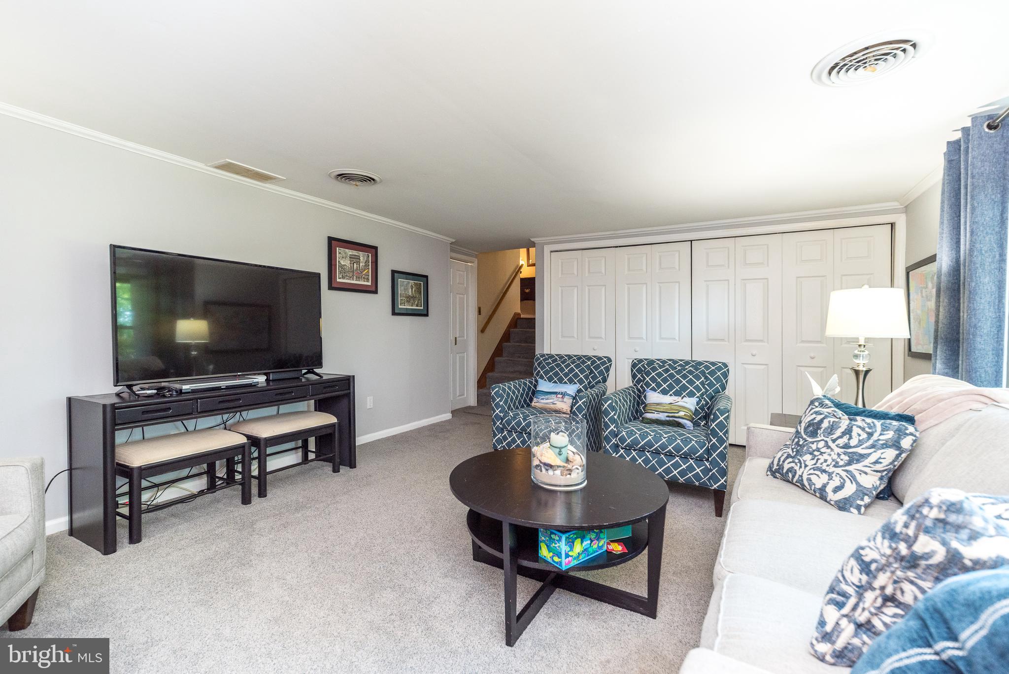 CHURCHVILLE MANOR - Residential