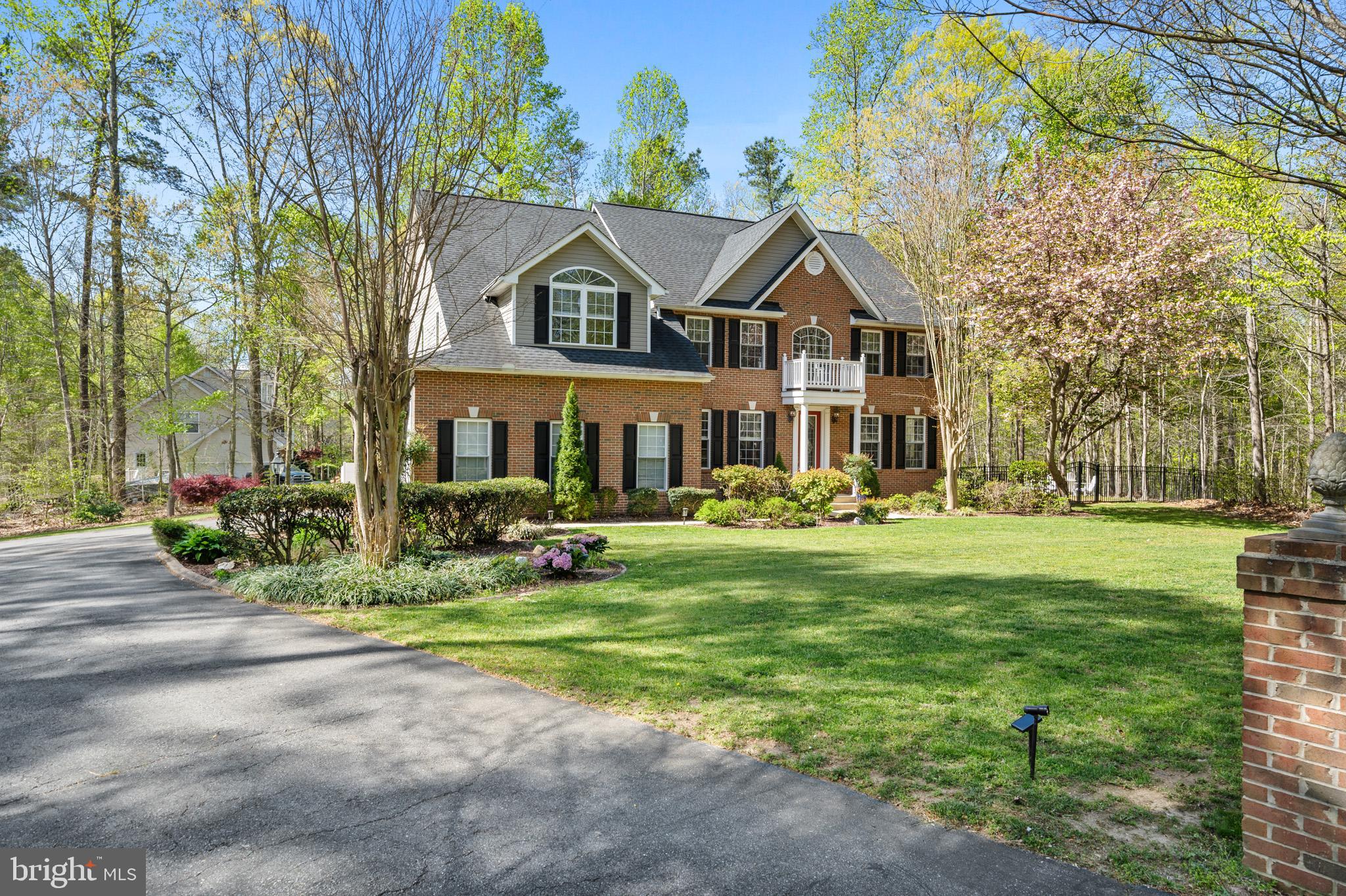 CASTLETON - Residential