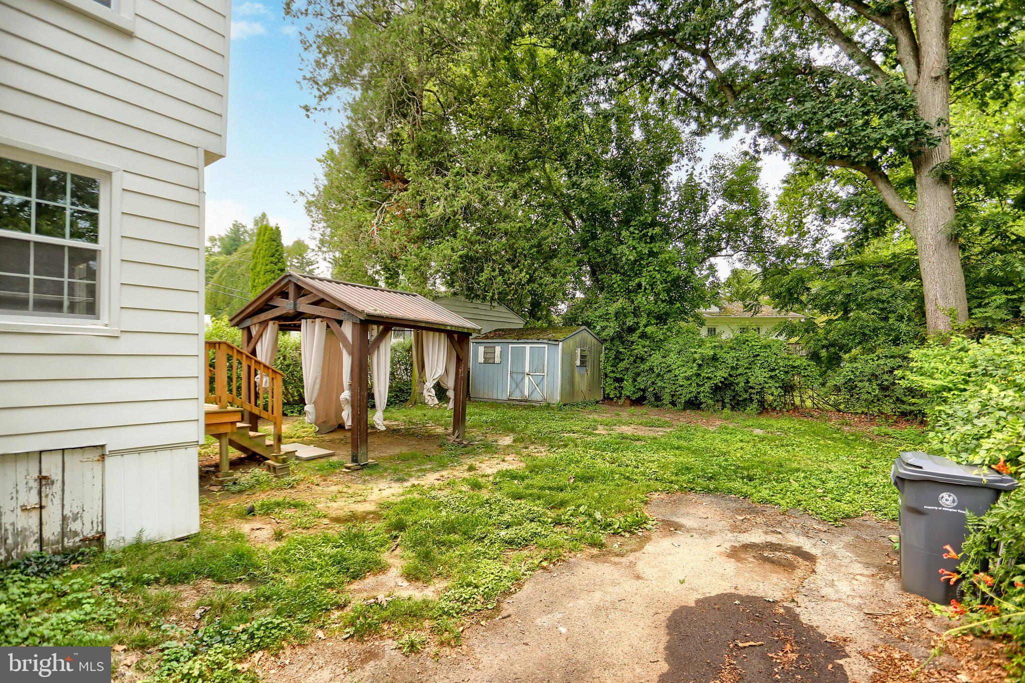 OVERLOOK HILLS - Residential